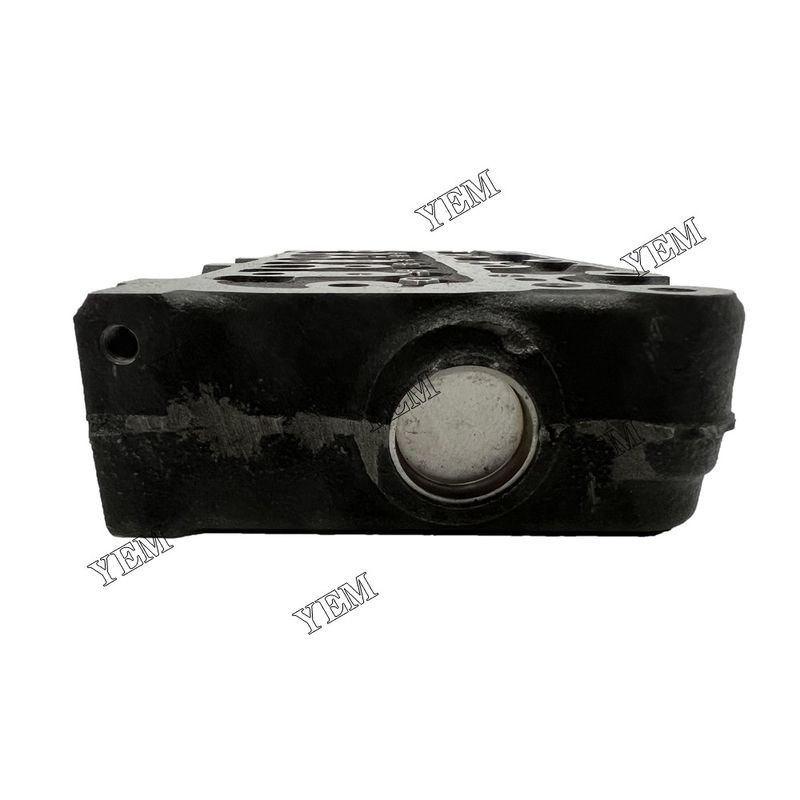 D722 Cylinder Head For Kubota Genuine Engine Spare Parts